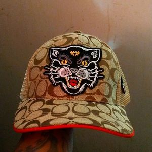 Want a different hat/ snapback